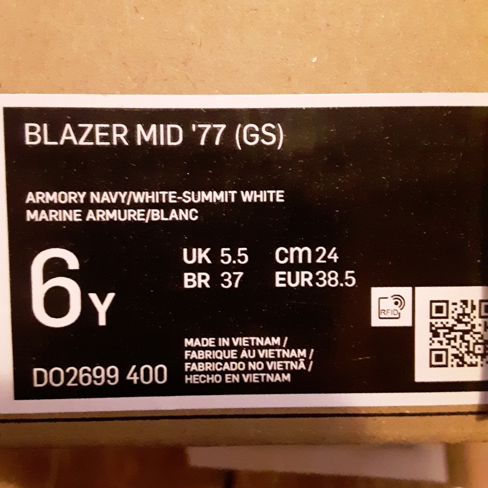 Brand New Off-White NIKE BLAZERS